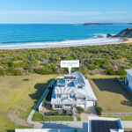 37 Beachside Boulevard, TOMAKIN, NSW 2537